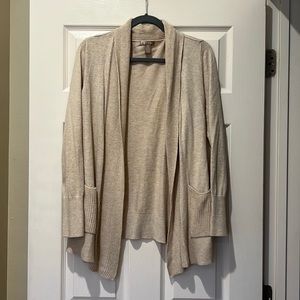 Sweater/Cardigan
